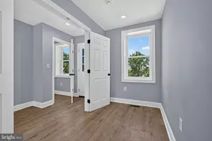 21 N Gilmor St, Baltimore, MD 21223 - Photo 21
