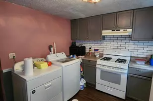 1333 Sargeant St, Baltimore, MD 21223 - Photo 35