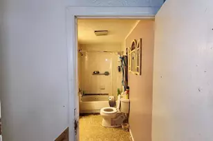 1333 Sargeant St, Baltimore, MD 21223 - Photo 37