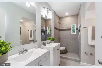 3400 Dennlyn Road, Baltimore, MD 21215 - Photo 3