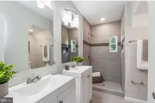 3400 Dennlyn Rd, Baltimore, MD 21215 - Photo 3