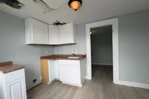 1730 N Caroline St, Baltimore, MD 21213 - Photo 49