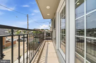 830 N Bond St, Baltimore, MD 21205 - Photo 29