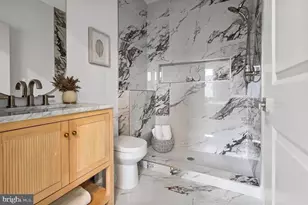 1809 N Milton, Baltimore, MD 21213 - Photo 9