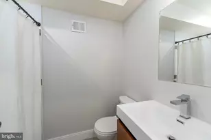 413 S Robinson St, Baltimore, MD 21224 - Photo 21