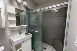 2829 N Calvert Street N, Baltimore, MD 21218 - Photo 17
