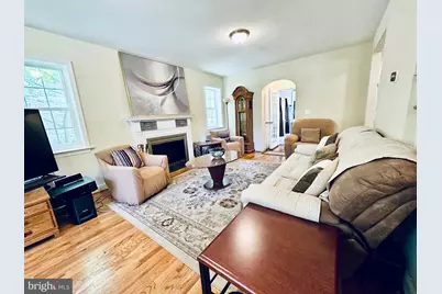 815 E Belvedere Avenue, Baltimore, MD 21212 - Photo 3