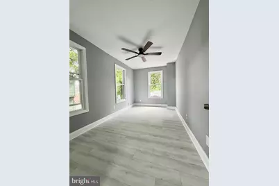 333 N Washburn Avenue, Baltimore, MD 21225 - Photo 17