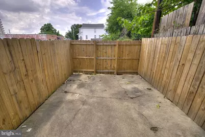 2540 Greenmount Avenue, Baltimore, MD 21218 - Photo 7
