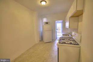 2540 Greenmount Ave, Baltimore, MD 21218 - Photo 5