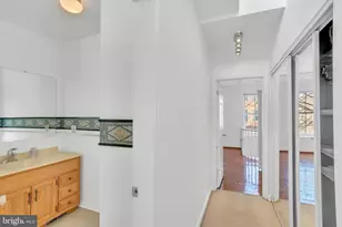 805 S Charles Street S, Baltimore, MD 21230 - Photo 19