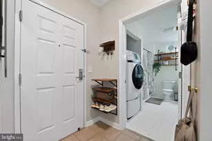 23 Pierside Dr, Baltimore, MD 21230 - Photo 27