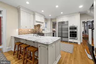 8 Club Rd, Baltimore, MD 21210 - Photo 35
