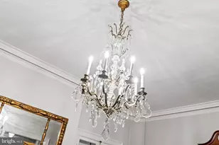 8 Club Rd, Baltimore, MD 21210 - Photo 25