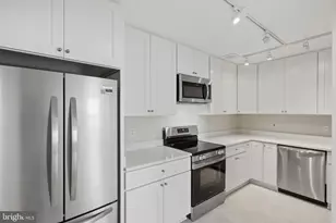 1101 St Paul St, Baltimore, MD 21202 - Photo 11