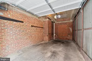501 W University Pkwy, Baltimore, MD 21210 - Photo 31