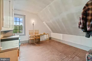 501 W University Pkwy, Baltimore, MD 21210 - Photo 27