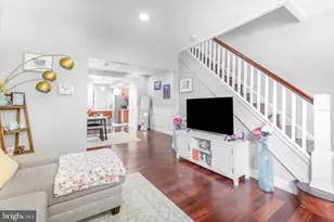 2831 Lake Ave, Baltimore, MD 21213 - Photo 5