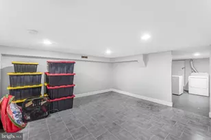 2831 Lake Ave, Baltimore, MD 21213 - Photo 21