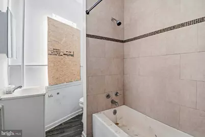 2420 Greenmount Avenue, Baltimore, MD 21218 - Photo 15
