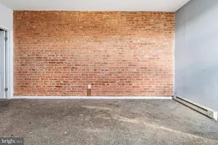 2420 Greenmount Ave, Baltimore, MD 21218 - Photo 19