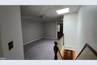 925 S Clinton Street S, Baltimore, MD 21224 - Photo 17
