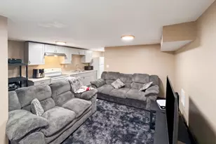 2308 W North Ave, Baltimore, MD 21216 - Photo 35
