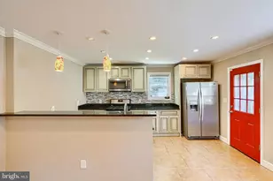 6110 Everall Ave, Baltimore, MD 21206 - Photo 9