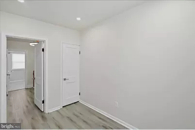 16 S Mount Olivet Lane, Baltimore, MD 21229 - Photo 17