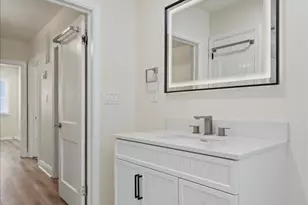 16 S Mt Olivet Ln, Baltimore, MD 21229 - Photo 29