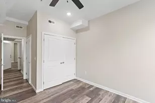1805 St Paul St, Baltimore, MD 21202 - Photo 13