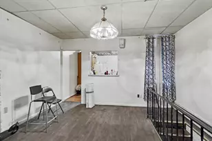 520 Sanford Pl, Baltimore, MD 21217 - Photo 5