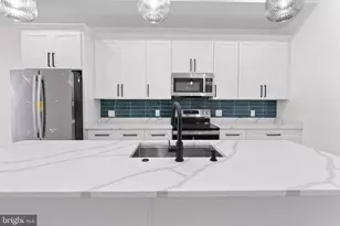 636 N Carrollton Ave, Baltimore, MD 21217 - Photo 7