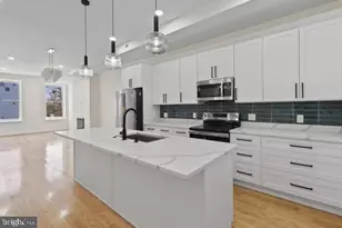 636 N Carrollton Ave, Baltimore, MD 21217 - Photo 1