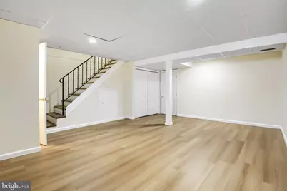 220 N Edgewood Street, Baltimore, MD 21229 - Photo 17