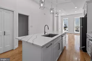 636 N Carrollton Ave, Baltimore, MD 21217 - Photo 3