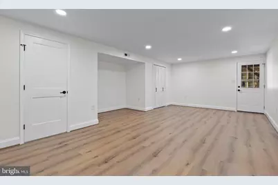 636 N Carrollton Avenue #B, Baltimore, MD 21217 - Photo 19