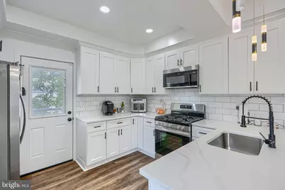 4212 Powell Avenue, Baltimore, MD 21206 - Photo 7