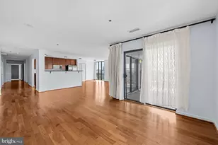 2702 Lighthouse Point East E, Baltimore, MD 21224 - Photo 15