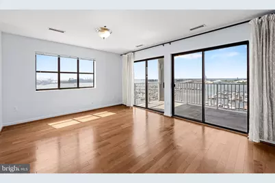 2702 Lighthouse Point East E #738, Baltimore, MD 21224 - Photo 13