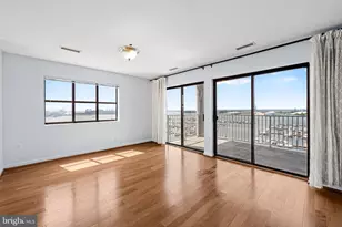 2702 Lighthouse Point East E, Baltimore, MD 21224 - Photo 13