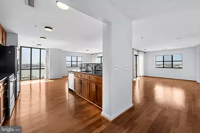 2702 Lighthouse Point East E #738, Baltimore, MD 21224 - Photo 5