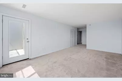 2702 Lighthouse Point East E #738, Baltimore, MD 21224 - Photo 29