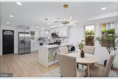 38 N Monastery Avenue, Baltimore, MD 21229 - Photo 9