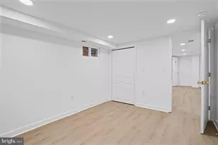 38 N Monastery Ave, Baltimore, MD 21229 - Photo 35