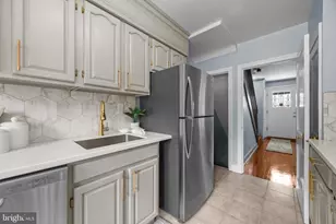 3906 Yolando Rd, Baltimore, MD 21218 - Photo 17