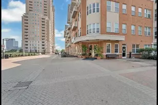 23 Pierside Dr, Baltimore, MD 21230 - Photo 1