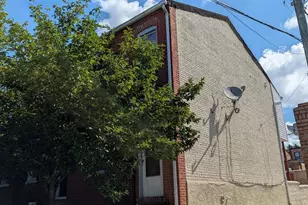 127 S Castle St, Baltimore, MD 21231 - Photo 3