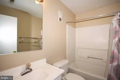 10 Lee Street W #R72, Baltimore, MD 21201 - Photo 19