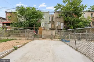 2416 E Hoffman St, Baltimore, MD 21213 - Photo 19